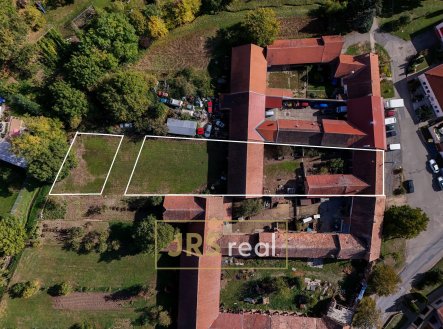 Prodej pozemku pro bydlení, 1 931 m²