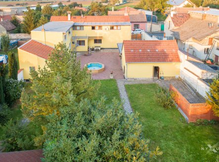 Prodej domu/vily, 250 m²