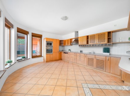 Prodej domu/vily, 345 m²