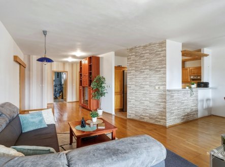 Prodej bytu, 3+kk, 132 m²