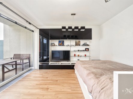 Prodej bytu, 1+kk, 124 m²