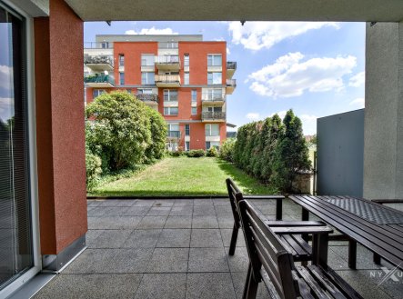 Prodej bytu, 1+kk, 124 m²
