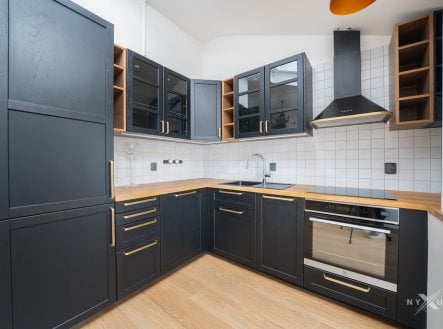 Pronájem bytu, 3+kk, 84 m²
