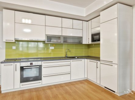 Prodej bytu, 3+kk, 93 m²