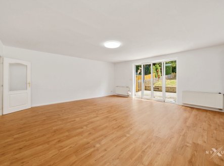 Pronájem domu/vily, 324 m²