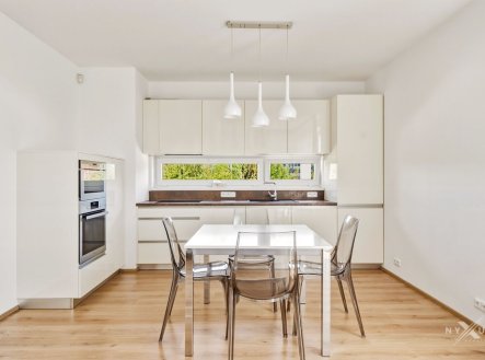 Pronájem bytu, 2+kk, 53 m²