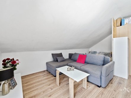 Pronájem bytu, 1+kk, 35 m²