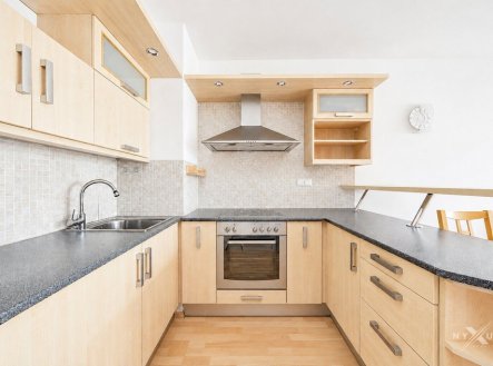 Pronájem bytu, 2+kk, 53 m²