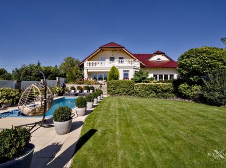 Prodej domu/vily, 323 m²