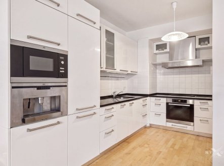 Pronájem bytu, 5+kk, 122 m²