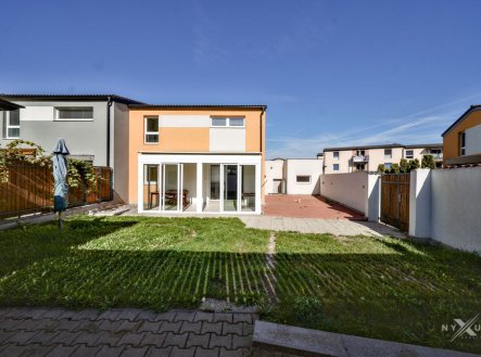 Pronájem domu/vily, 117 m²