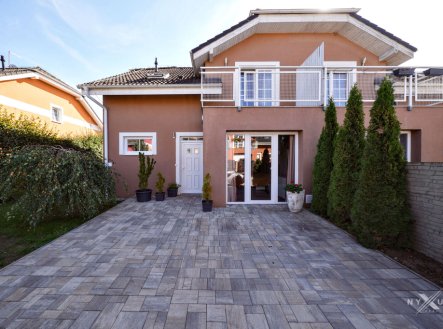 Prodej domu/vily, 158 m²