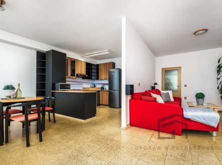 Pronájem bytu, 3+kk, 86 m²
