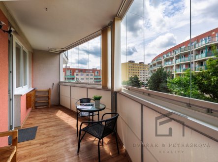 Pronájem bytu, 3+kk, 86 m²