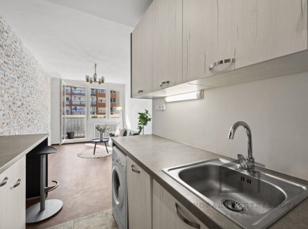 Pronájem bytu, 2+kk, 39 m²