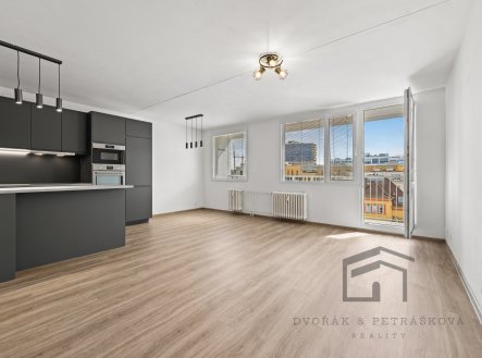 Pronájem bytu, 3+kk, 78 m²