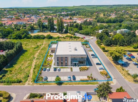 Prodej komerčního objektu, sklad, 3 833 m²