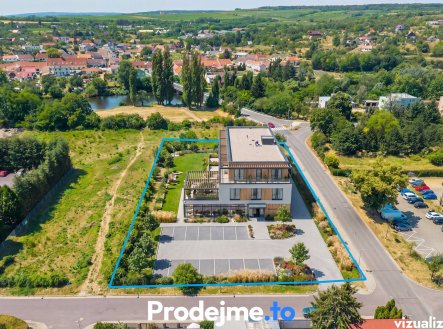 Prodej komerčního objektu, sklad, 3 833 m²