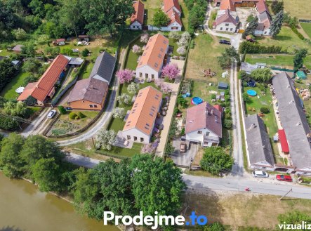 Prodej pozemku pro bydlení, 2 063 m²