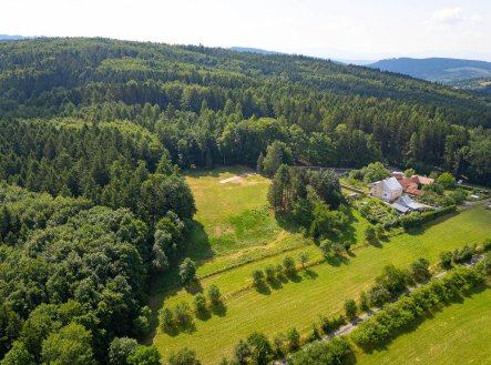 Prodej pozemku pro komerční výstavbu, 9 586 m²