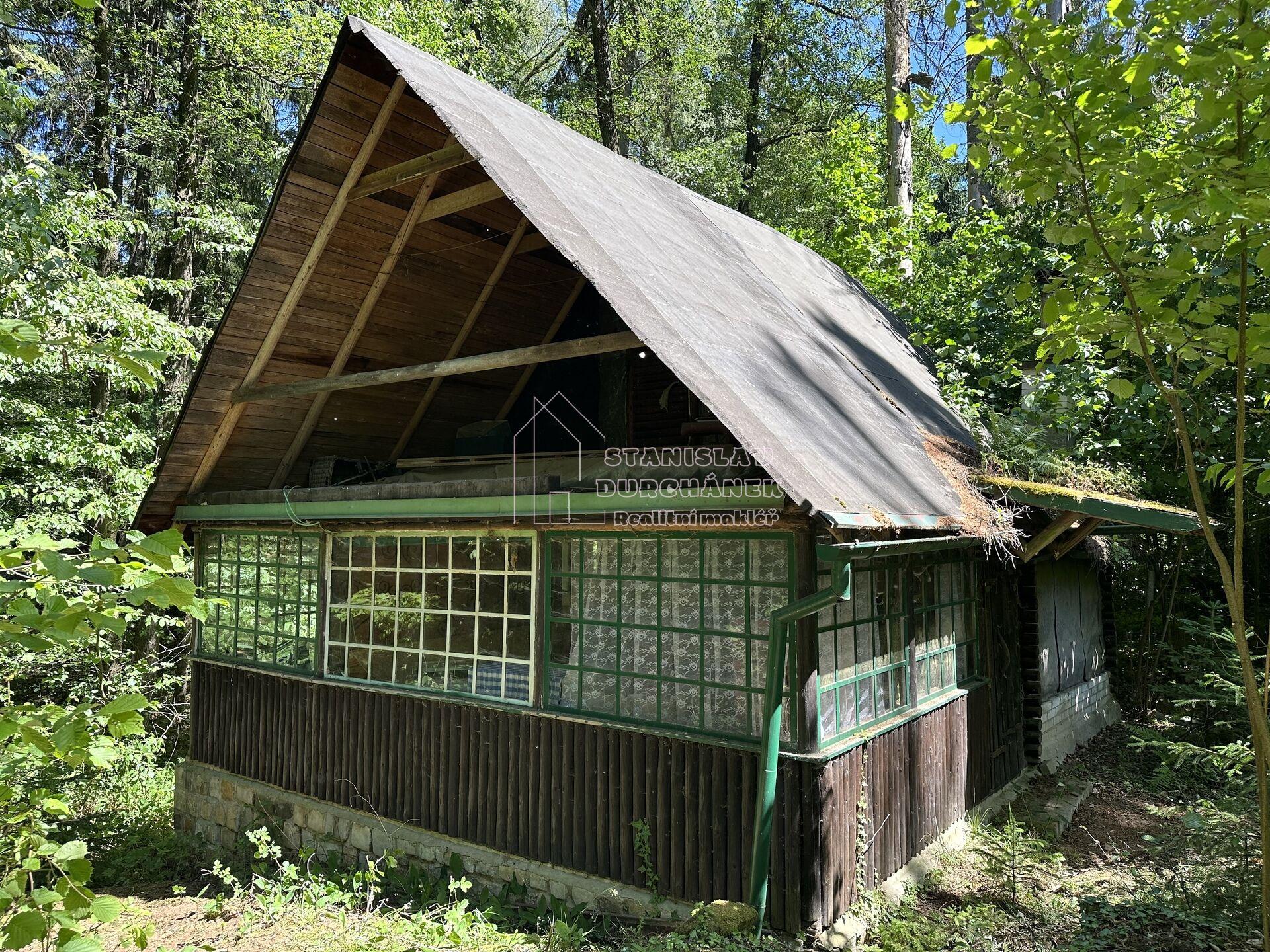 Prodej lesní chaty 39 m², Pohoří (Skalsko), okr. Praha-západ, 12 km od D0 - Pražského okruhu