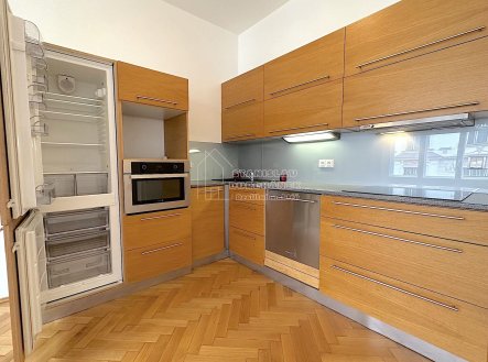 Pronájem bytu, 2+kk, 44 m²
