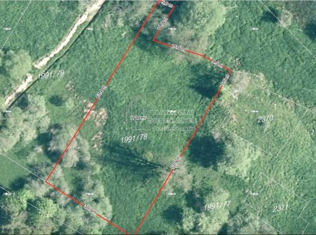 Prodej pozemku pro bydlení, 1 713 m²