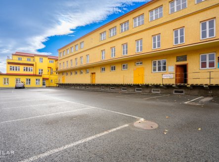 Pronájem skladu, 229 m²