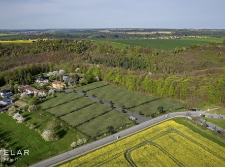 Prodej pozemku pro bydlení, 2 049 m²