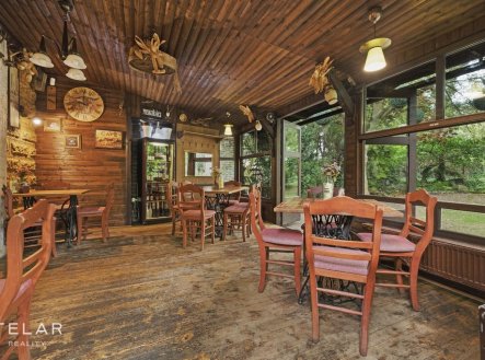 Prodej restaurace, 864 m²