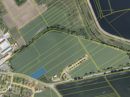 Prodej pozemku pro komerční výstavbu, 4 340 m²