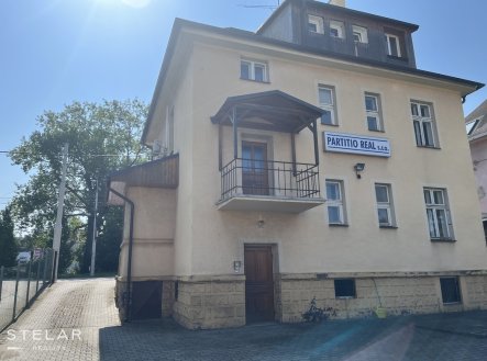 Pronájem kanceláře, 66 m²