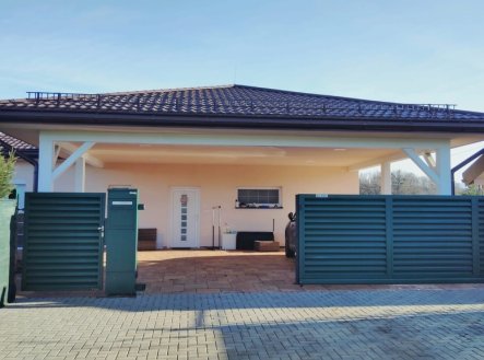 Prodej domu/vily, 194 m²