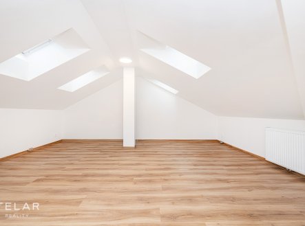 Pronájem bytu, 3+kk, 90 m²