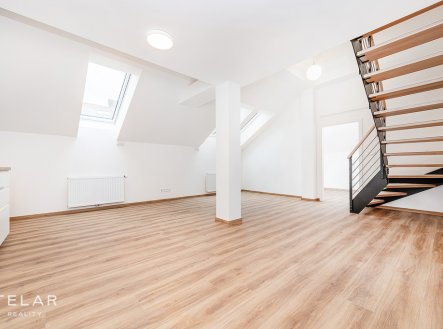 Pronájem bytu, 3+kk, 90 m²