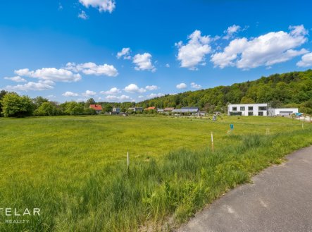 Prodej pozemku pro bydlení, 1 875 m²