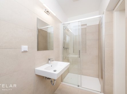 Pronájem bytu, 3+kk, 72 m²