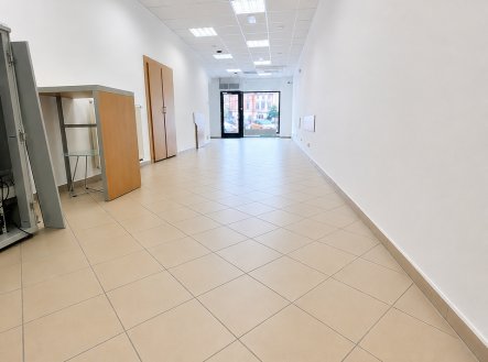 Pronájem obchodní prostory, 127 m²