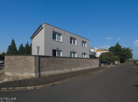 Pronájem bytu, 1+kk, 28 m²