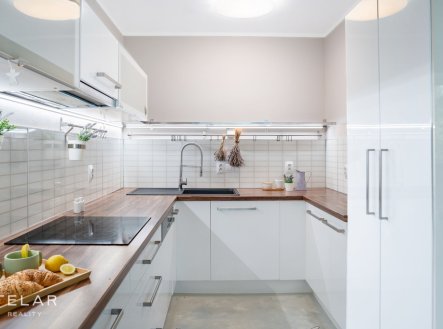 Pronájem bytu, 4+kk, 99 m²