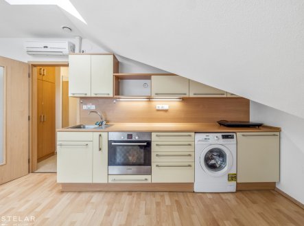 Pronájem bytu, 1+kk, 29 m²