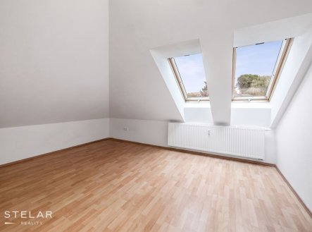 Pronájem bytu, 1+kk, 29 m²