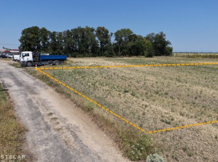 Prodej pozemku pro bydlení, 1 635 m²