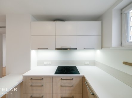 Pronájem bytu, 2+1, 74 m²