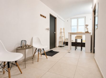 Pronájem obchodní prostory, 72 m²