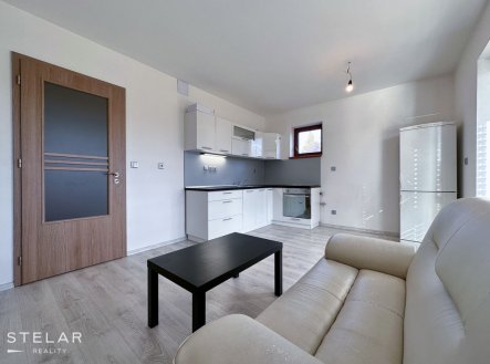 Pronájem bytu, 1+kk, 34 m²