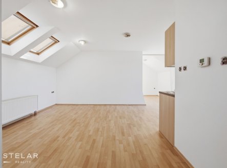 Pronájem bytu, 2+kk, 58 m²