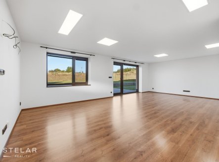 JÍDELNÍ KOUT A KUCHYNĚ | Prodej - dům/vila, 128 m²