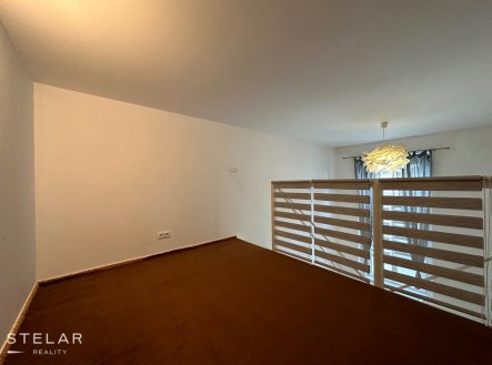 Pronájem bytu, 1+kk, 31 m²