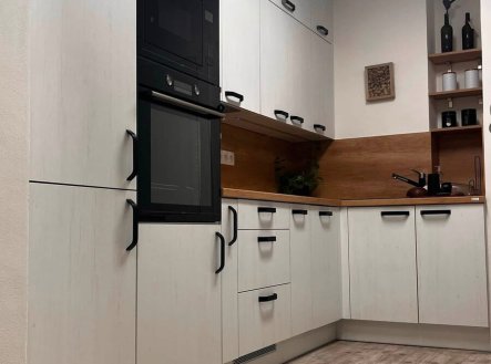 Pronájem bytu, 3+kk, 63 m²